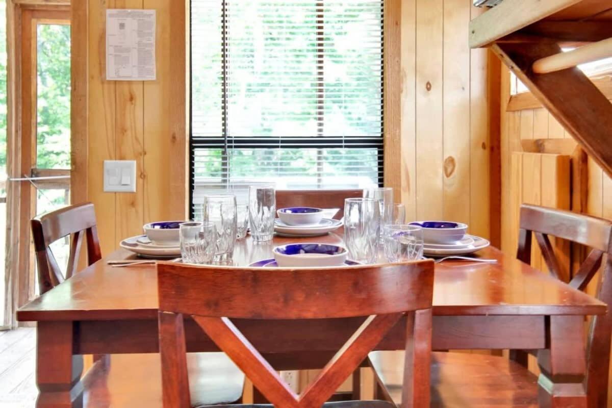 Charming Log Cabin In Bloomington Buitenkant foto